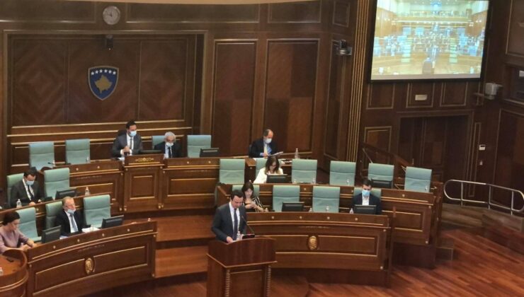 Kosova Başbakanı Kurti, diyalog süreci hakkında milletvekillerine bilgi verdi