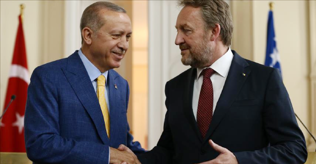 Bosna basını: Erdoğan, İzetbegoviç’le FETÖ ile mücadeleyi görüşecek