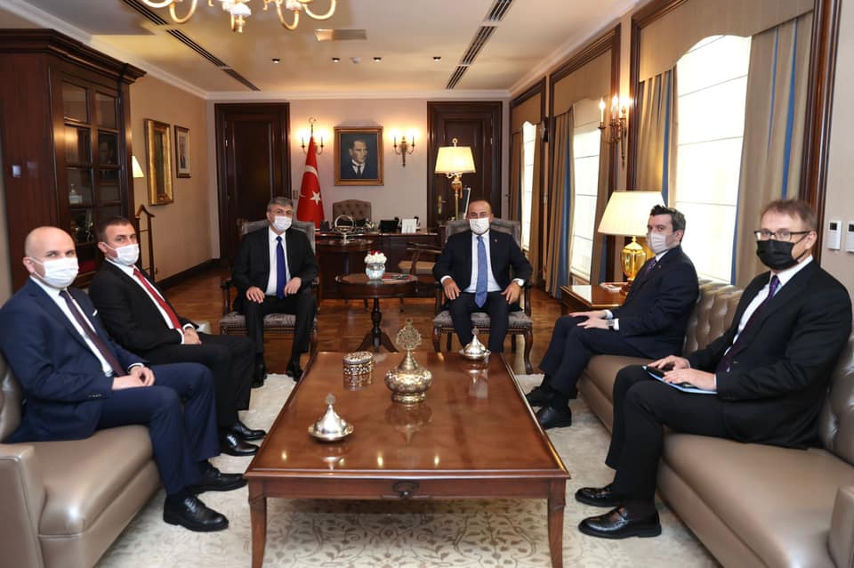 Dışişleri Bakanı Çavuşoğlu, Bulgaristan’ın Hak ve Özgürlükler Hareketi lideri Karadayı ile görüştü