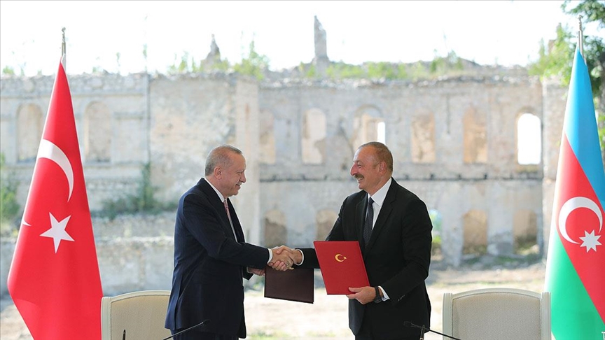 Erdoğan ve Aliyev ‘Şuşa Beyannamesi’ne imza attı