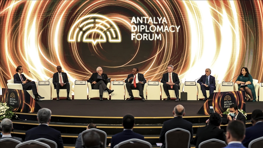 Antalya Diplomasi Forumu’nda küresel sorunların çözümünde iş birliği mesajı verildi