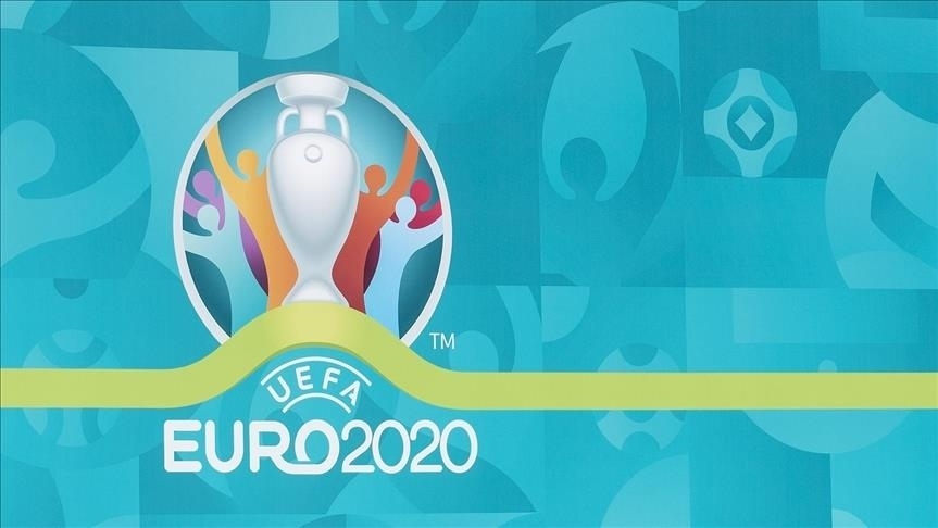 EURO 2020’de dini hassasiyetlerle alkollü içecek markasına ait şişelerin kaldırılması kararı