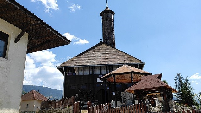 Karadağ’ın en eski Osmanlı camilerinden Hünkar Camisi 550 yaşında