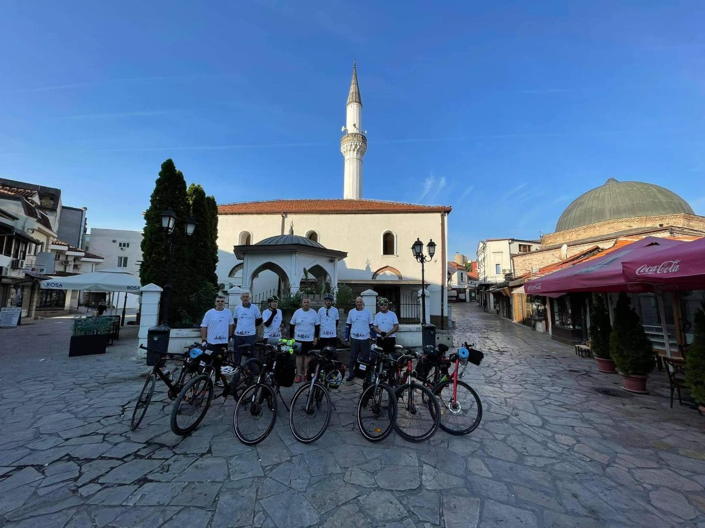 Kosovalı bisikletçiler Ahde Vefa için İpek’ten Çanakkale’ye pedal çeviriyor