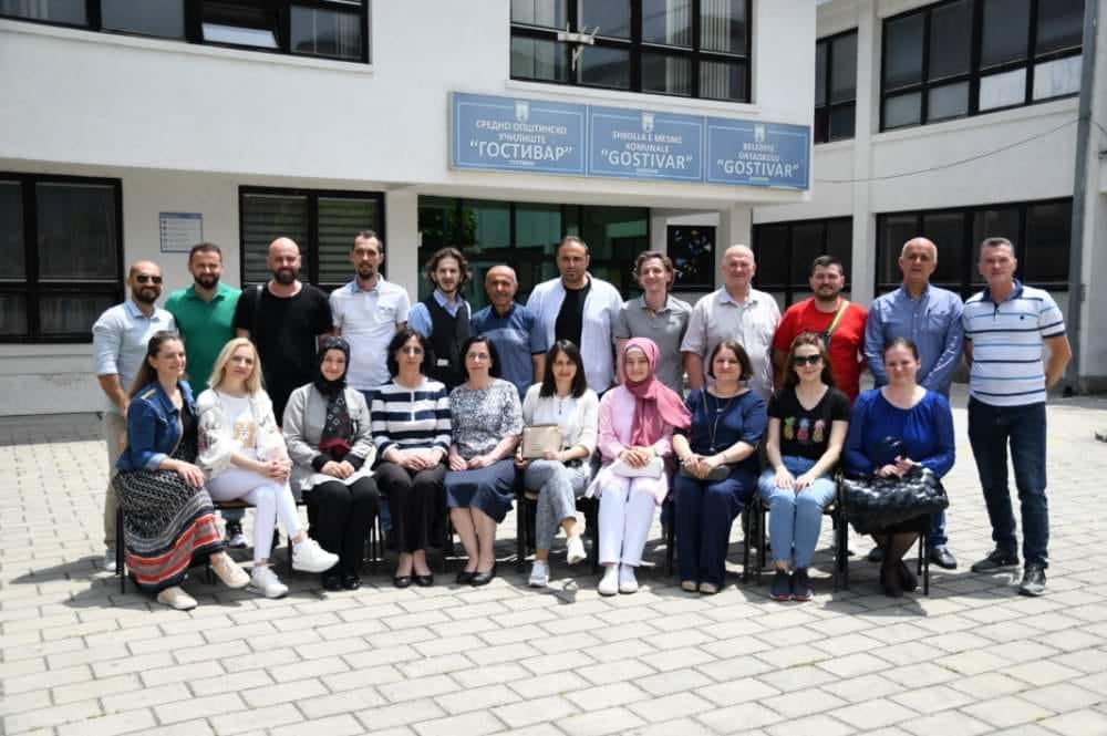 MATÜSİTEB’ten Gostivarlı Türk öğretmenlere destek