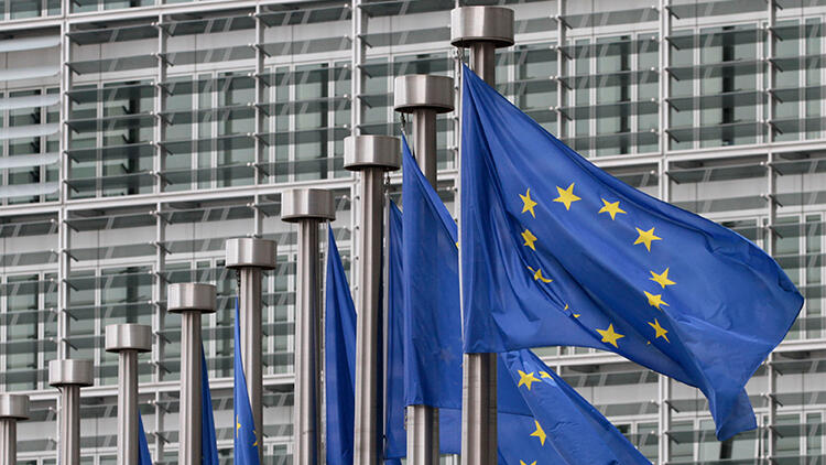 Avrupa Komisyonu Bulgaristan’a ihlal prosedürü başlattı