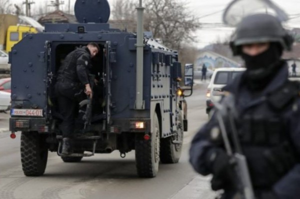 Sırp plakalı araçların Kosova’ya girişi yasaklandı