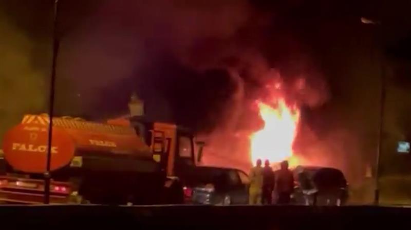 Sağlık Bakanlığı: Yangında 10 kişi hayatını kaybetti