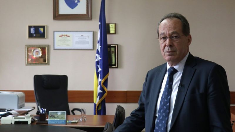 Bosna Hersek, Savunma Bakanı Podzic’in gitmesine izin vermedi