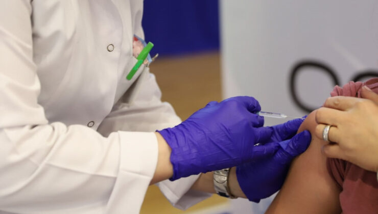 Kosova’da üçüncü doz aşı uygulaması başlıyor