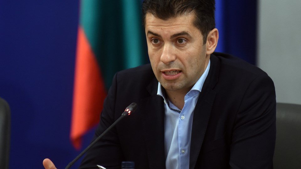 Bulgaristan Başbakanı Petkov Davos’ta Avrupa’nın Rusya’ya olan bağımlılığını eleştirdi