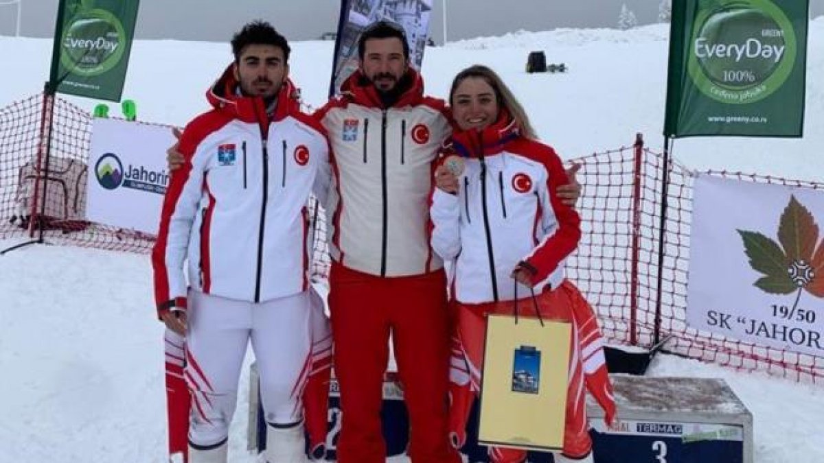 Milli kayakçı Sıla Kara’dan Bosna Hersek’te 2 bronz madalya