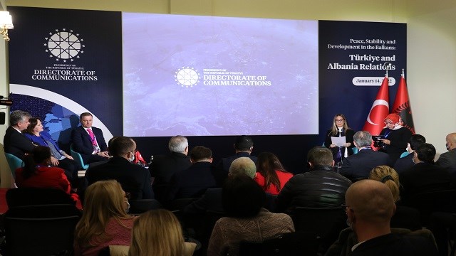 Arnavutluk’ta “Türkiye-Arnavutluk İlişkileri” konulu panel düzenlendi