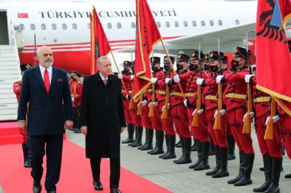 Cumhurbaşkanı Erdoğan, Arnavutluk’ta