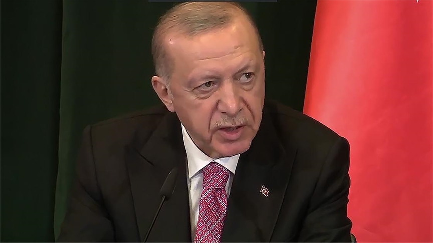 Erdoğan: Arnavutluk’taki FETÖ yapılanmasına karşı daha somut ve kararlı adımlar atılması samimi beklentimizdir