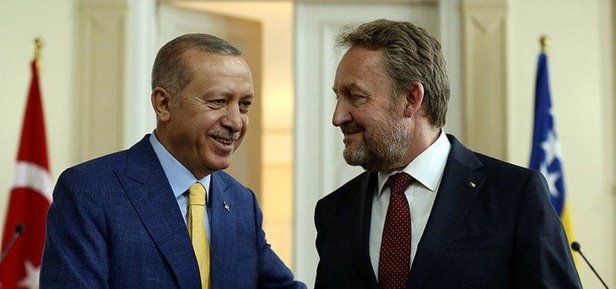 Cumhurbaşkanı Erdoğan’dan “geçmiş olsun” temennisinde bulunan İzetbegoviç’e teşekkür