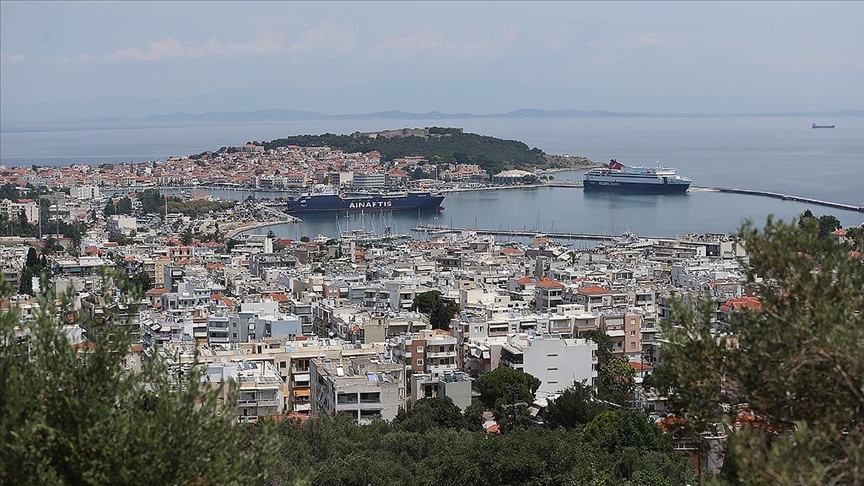 Yunanistan uluslararası anlaşmalara rağmen Doğu Ege adalarını silahlandırıyor