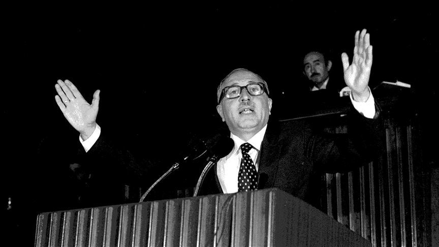 Türk siyasetinin ‘Erbakan Hoca’sı vefatının 11’inci yılında anılıyor