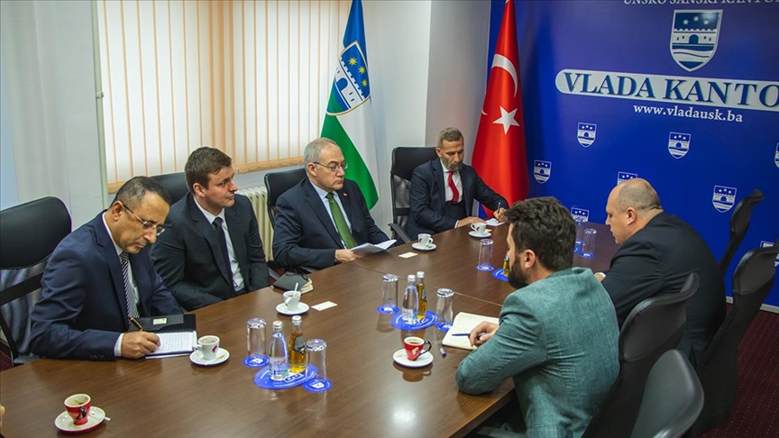 Türkiye’nin Saraybosna Büyükelçisi Girgin, Bosna Hersek’in Bihaç şehrini ziyaret etti
