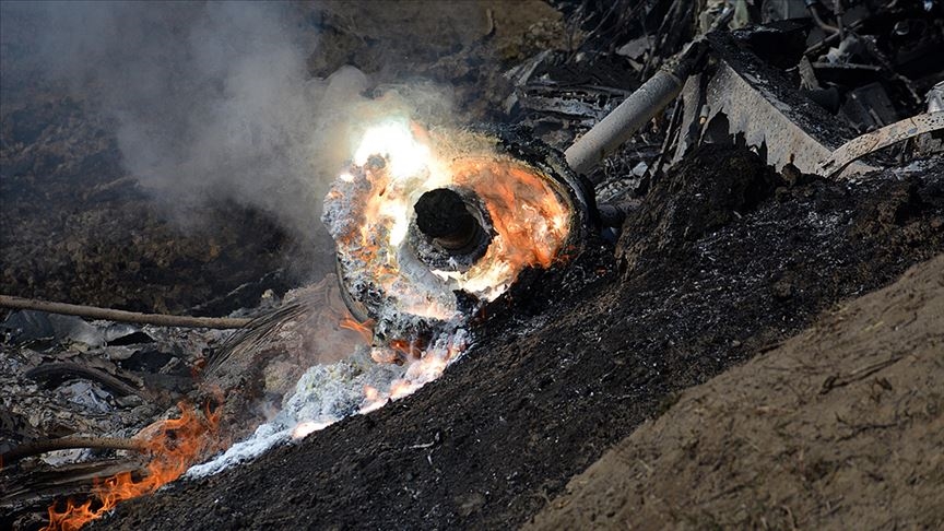 Romanya’da önce savaş uçağı ardından enkazı arayan helikopter düştü