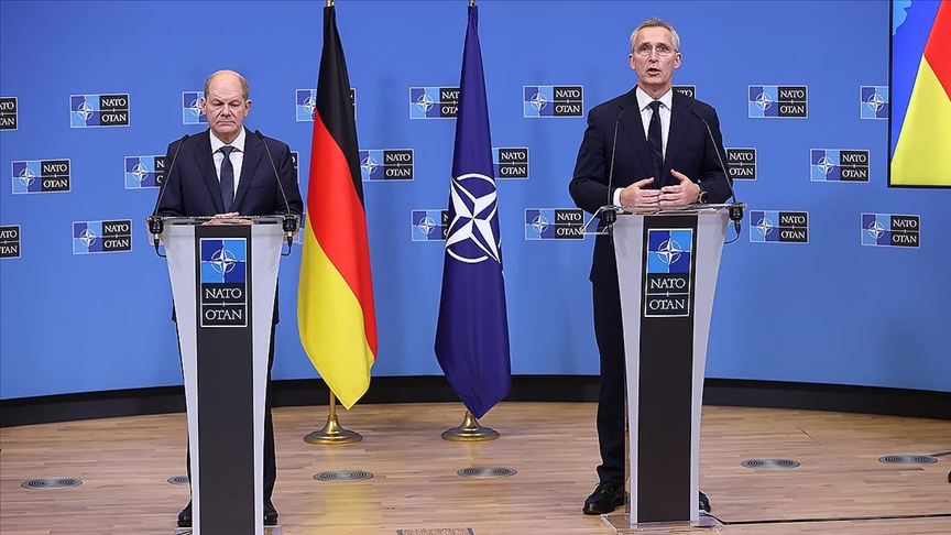 Scholz, NATO’nun Rusya-Ukrayna savaşına askeri olarak müdahale etmeyeceğini söyledi