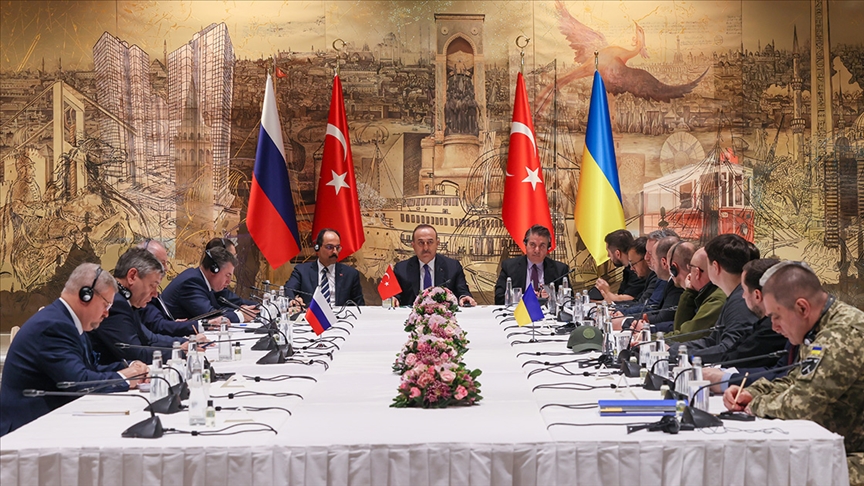 Dışişleri Bakanı Çavuşoğlu: Rus ve Ukraynalı taraflar daha üst düzey bir görüşme yapabileceklerini bildirdi