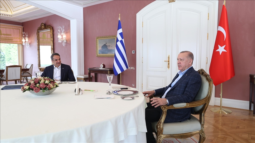 Cumhurbaşkanı Erdoğan’dan Yunanistan Başbakanı Miçotakis’e geçmiş olsun telefonu