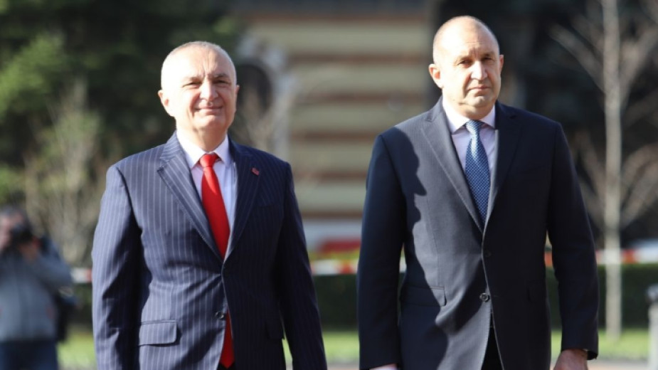 Arnavutluk’un AB üyeliği müzakerelerine Bulgaristan’dan destek
