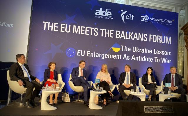 Bulgaristan’da “AB Balkanlar’la Buluşuyor” Forumu düzenlendi