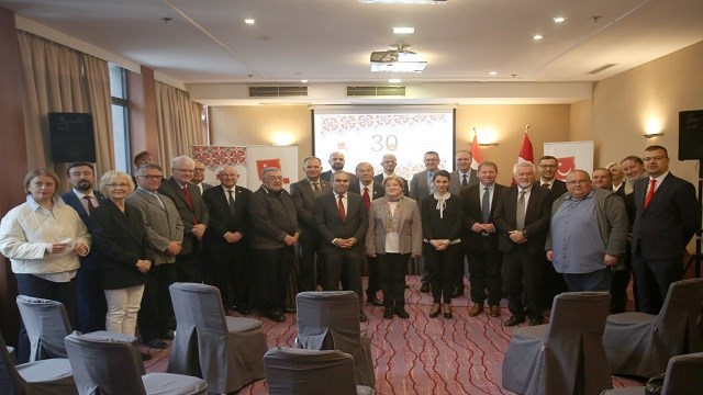 Zagreb’de “Hırvatistan ve Türkiye’nin 30 yıllık diplomatik ilişkileri” panelde ele alındı