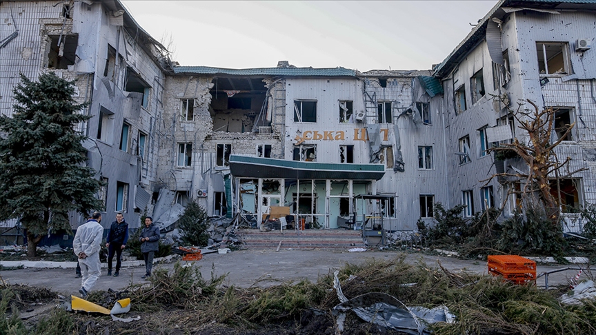DSÖ: Ukrayna’da sağlık merkezlerine 147 saldırı yapıldı