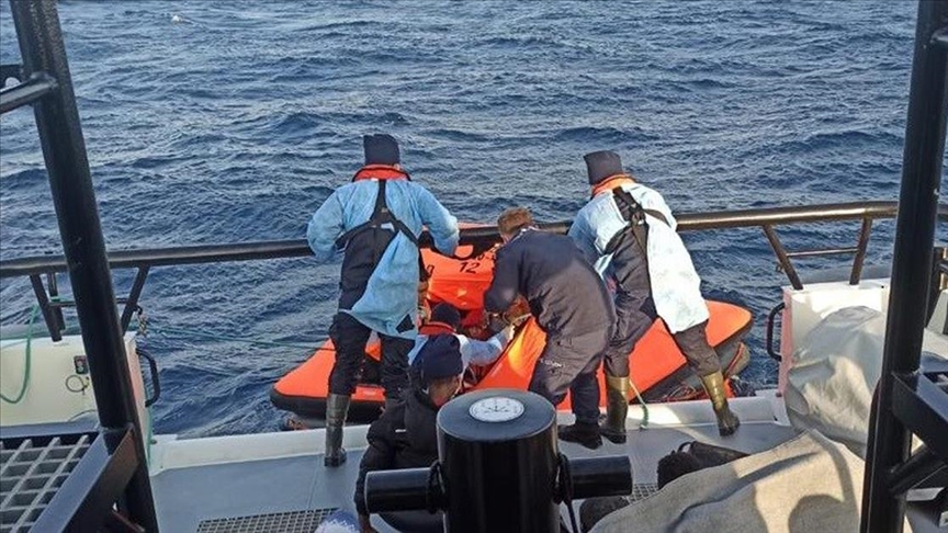 Frontex’in Ege’de düzensiz göçmenlerin geri itilmesine katıldığı ortaya çıktı