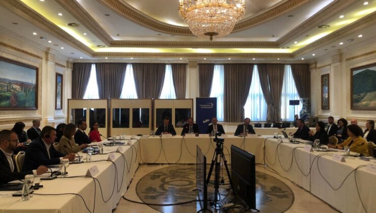Balkan ülkeleri Altyapı Bakanları ile AB Ulaştırma Komitesi Priştine’de toplandı