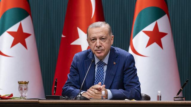 Cumhurbaşkanı Erdoğan: Türkiye’ye yaptırım uygulayanların NATO’ya girmelerine ‘evet’ demeyiz