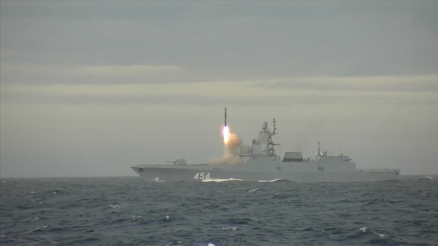 Rusya, Barents Denizi’nde hipersonik ‘Tsirkon’ füzesini test etti