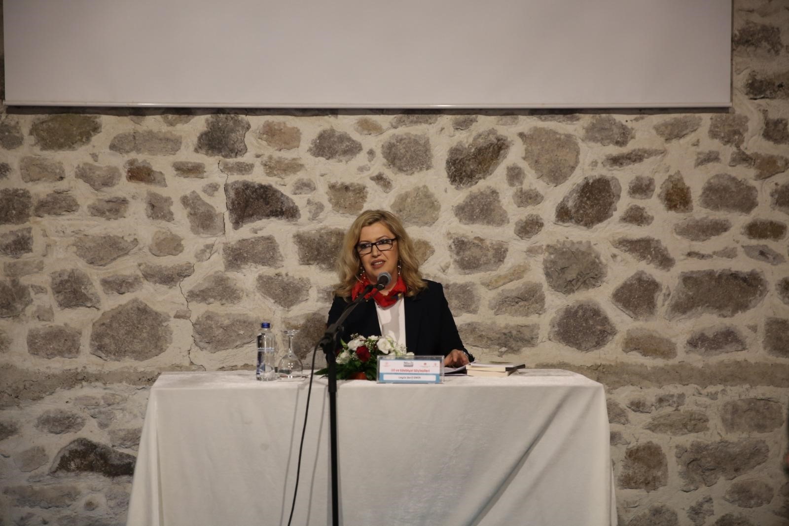 Leyla Şerif Emin, Ankara’da düzenlenen “Dil ve Edebiyat Söyleşileri”ne konuşmacı olarak katıldı