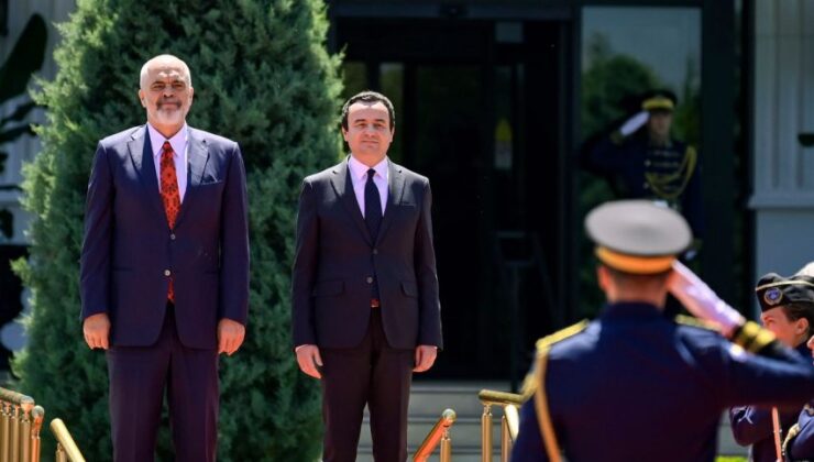 Arnavutluk Başbakanı Rama Kosova’da