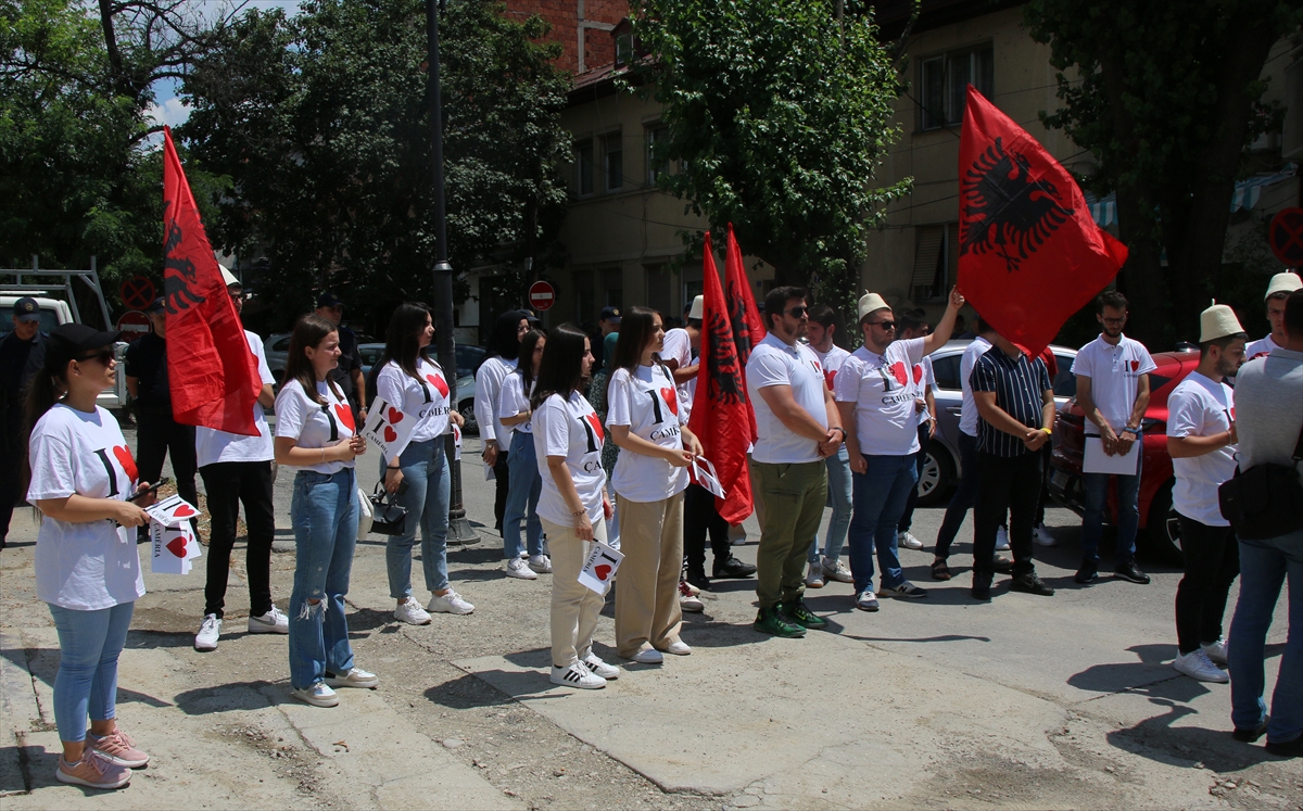 K. Makedonya’daki Yunanistan Büyükelçiliği önünde “Çamerya gösterisi”