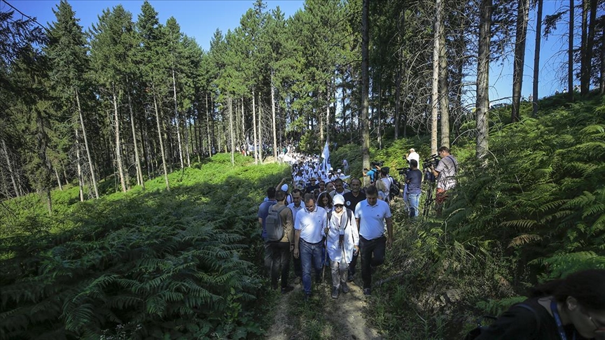 Srebrenitsa kurbanları için yapılan ‘Barış Yürüyüşü’ne 5 bin kişinin katılması bekleniyor