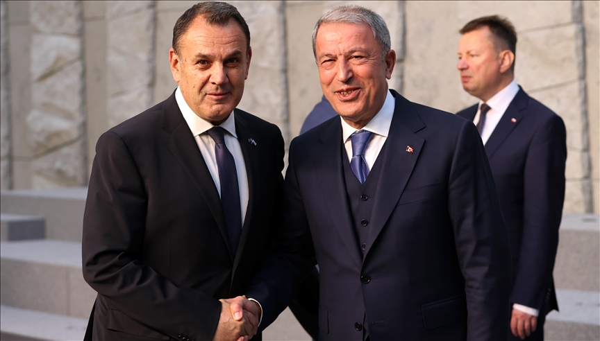 Milli Savunma Bakanı Akar, Yunan mevkidaşı Panagiotopoulos ve Fransa Savunma Bakanı Lecornu ile görüştü