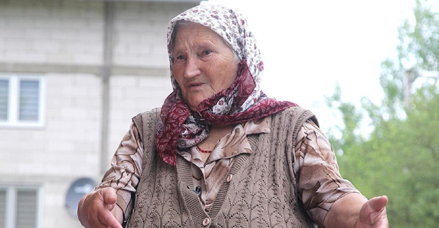 Srebrenitsalı anne, 11 Temmuz’daki törende oğlu ve eşini toprağa verecek