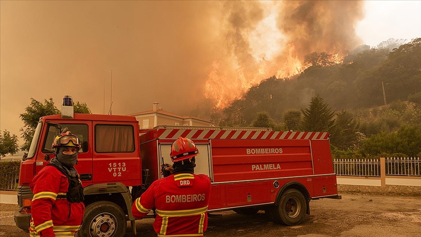 Avrupa ve ABD’de aşırı sıcaklar orman yangınlarına neden oluyor