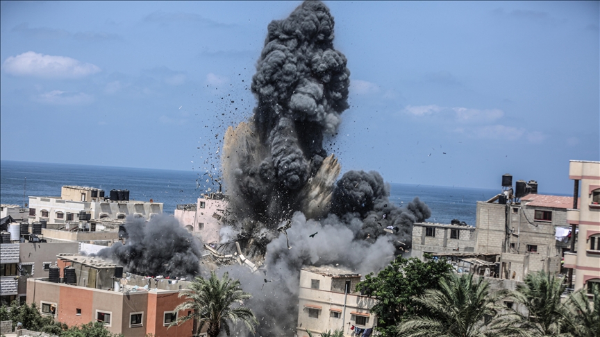 İsrail Savunma Bakanı Gantz, “Gazze’ye saldırıya devam” emri verdi