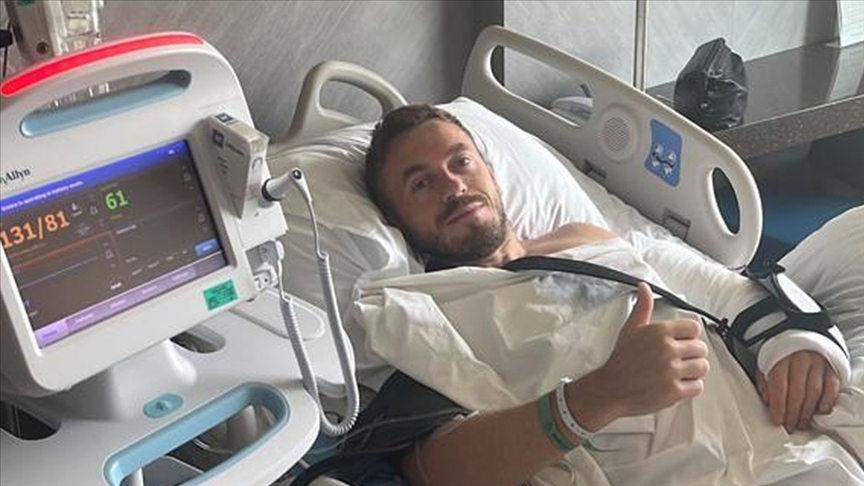 Bosna Hersekli futbolcu Edin Visca ameliyat edildi