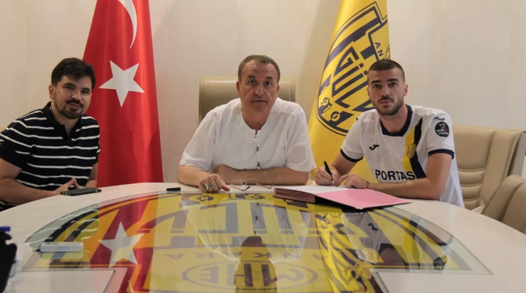 Ankaragücü, Bosna Hersekli futbolcu Mujakic’i kadrosuna kattı