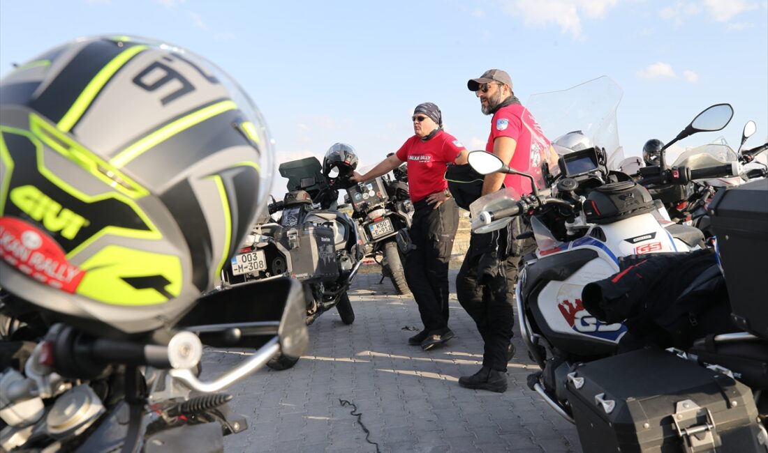 11. Balkan Rallisi’ne katılan motorcular Kapadokya’ya gitti