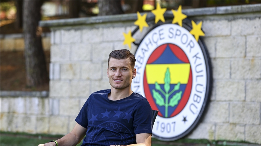 Fenerbahçe’nin K. Makedonyalı futbolcusu Alioski şampiyonluğa inanıyor