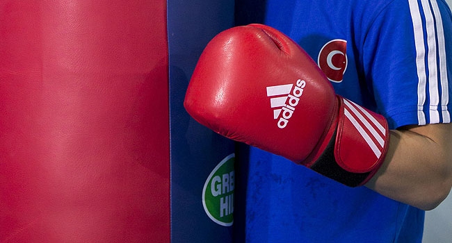 Karadağ’da ringe çıkacak Türk boksörler belli oldu