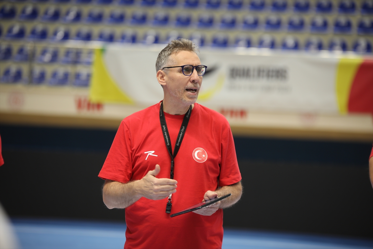 Türkiye Hentbol Takımı Başantrenörü Halay’dan K. Makedonya maçı açıklaması