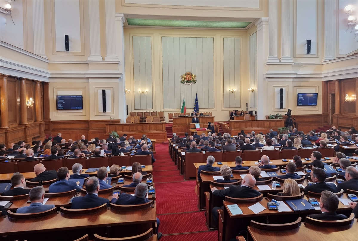 Bulgaristan’da 48. Parlamentonun ilk oturumu yapıldı